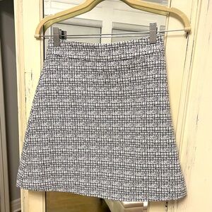 Trendy skirt from Express that is versatile. In great condition.